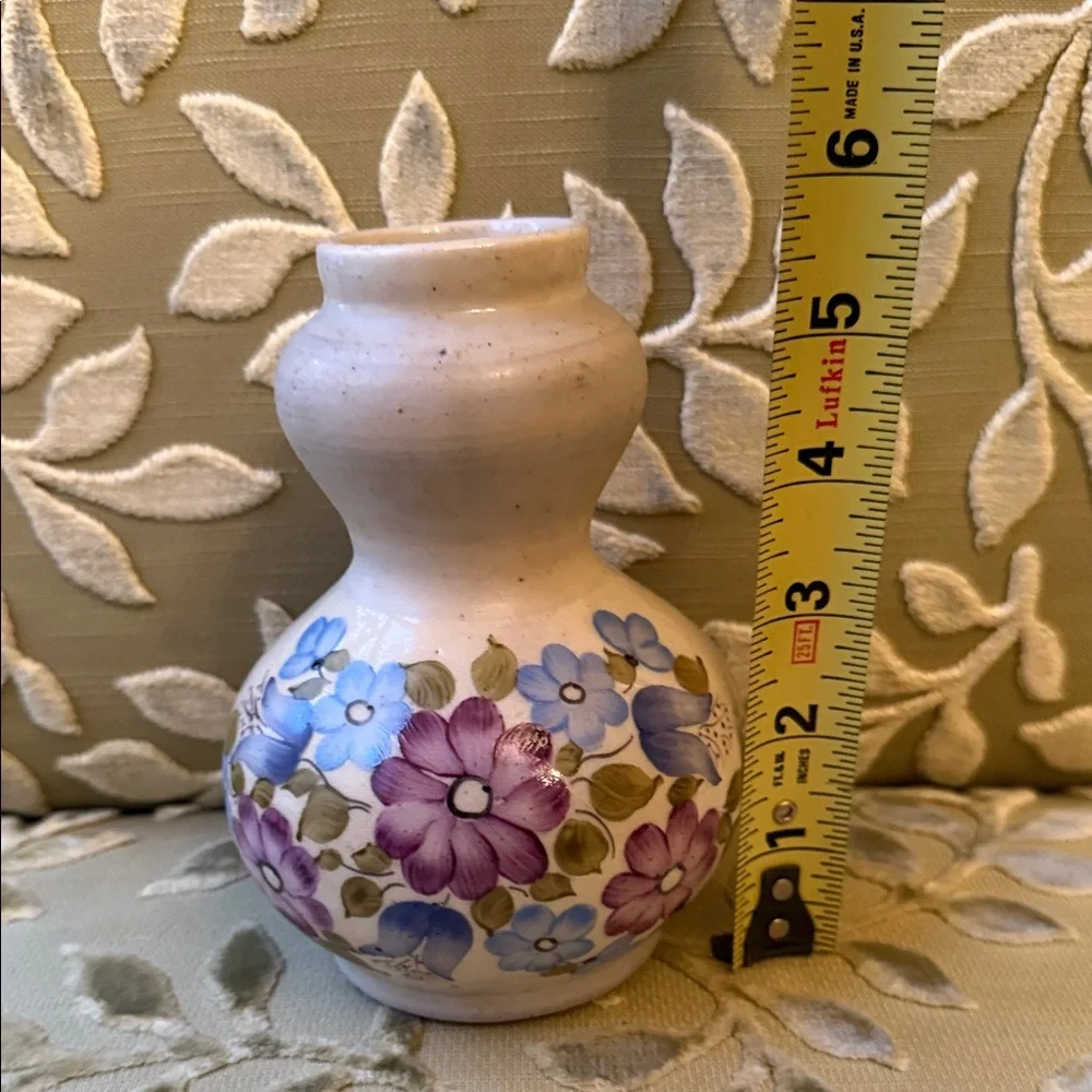 Vintage Floral Ceramic Vase with Purple and Blue Flowers - Picture 7 of 7